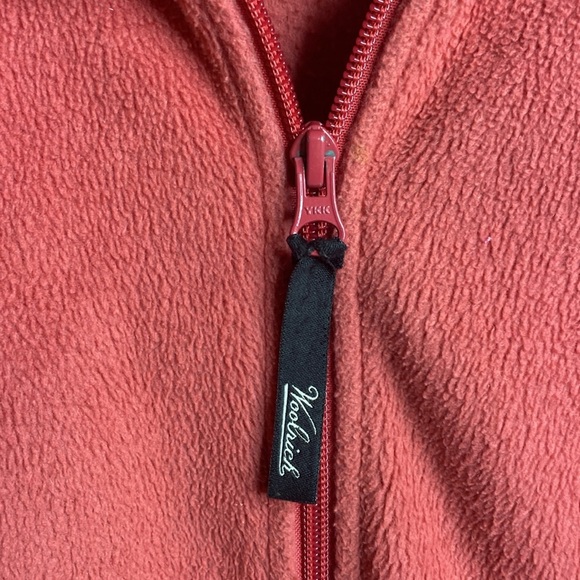 Woolrich zip up jacket in soft ruby size medium petite - Picture 3 of 5